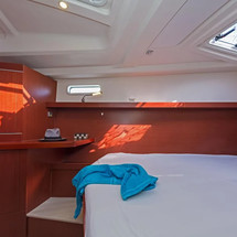Hanse 415
