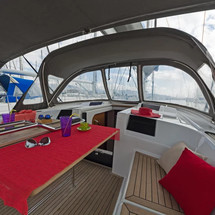 Hanse 415