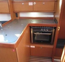Bavaria CRUISER 34