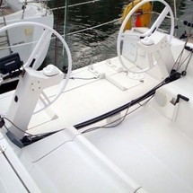 Elan 350