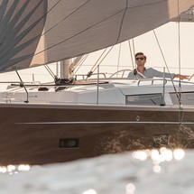 Hanse 388
