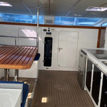 Island packet 380