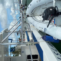 Island packet 380