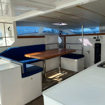 Island packet 380