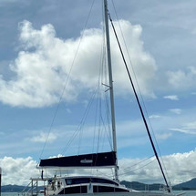 Island packet 380