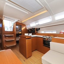 Jeanneau Sun Odyssey 410