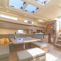 Hanse 458
