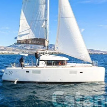 Lagoon 39