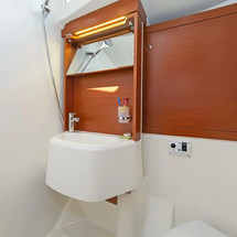 Oceanis 51.1