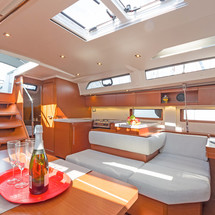 Oceanis 51.1