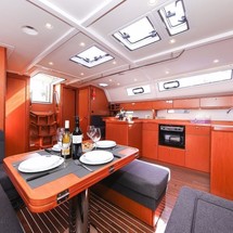 Bavaria Cruiser 51