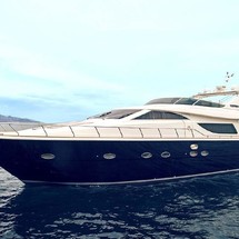 Uniesse 72