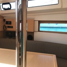 Beneteau Oceanis 38.1