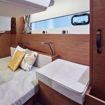 Jeanneau NC 33