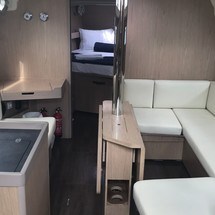 Beneteau Oceanis 41.1