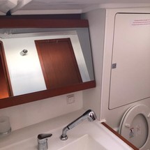 Beneteau Oceanis 48