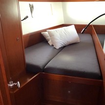 Beneteau Oceanis 48