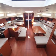 Beneteau Oceanis 51.1