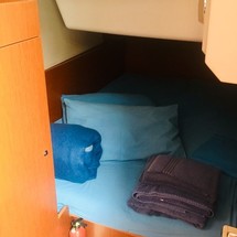 Beneteau Oceanis 38