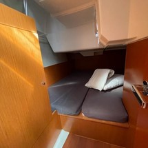 Beneteau Oceanis 38