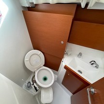 Beneteau Oceanis 38