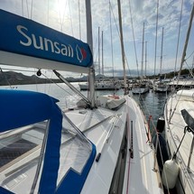 Beneteau Oceanis 38