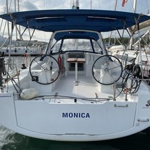 Beneteau Oceanis 38