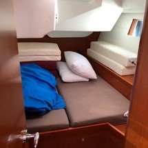Beneteau Oceanis 48