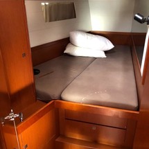 Beneteau Oceanis 48