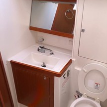 Beneteau Oceanis 48