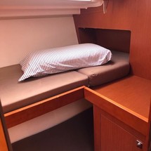 Beneteau Oceanis 48