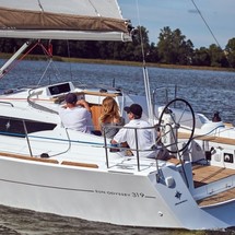 Jeanneau Sun Odyssey 319