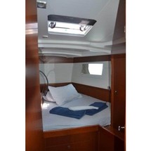 Beneteau Oceanis 48
