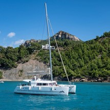 Lagoon 450 F