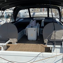 Beneteau Oceanis 51.1