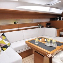Jeanneau 53