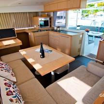 Lagoon 400 S2
