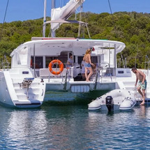 Lagoon 450 F