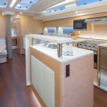 Hanse 588