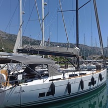 Hanse 588