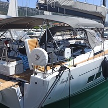 Hanse 588