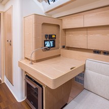 Hanse 588