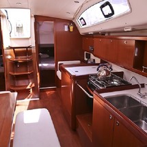 Beneteau Oceanis 40