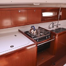 Beneteau Oceanis 40