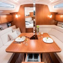 Bavaria CRUISER 34