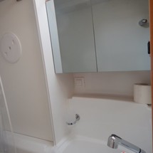Lagoon 421