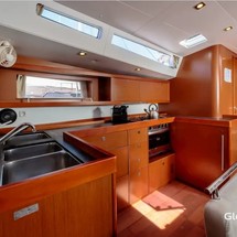 Beneteau Oceanis 48