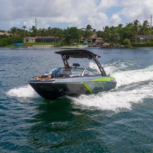 Malibu Wakesetter 22 MXZ