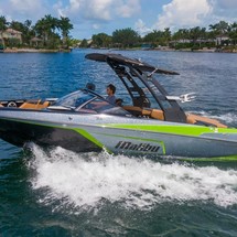 Malibu Wakesetter 22 MXZ