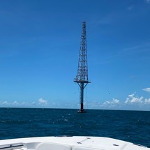 328 Sea Fox Commander